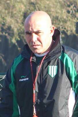 Llop: “La idea es poner en cancha un equipo protagonista”