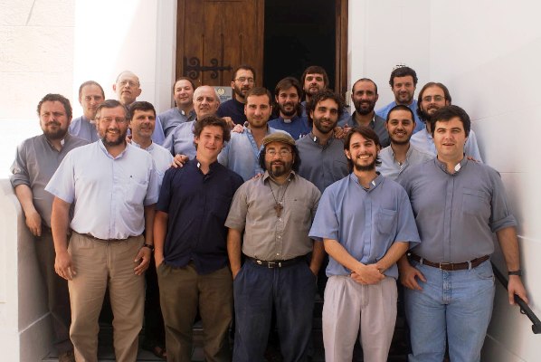 Los herederos de Mugica