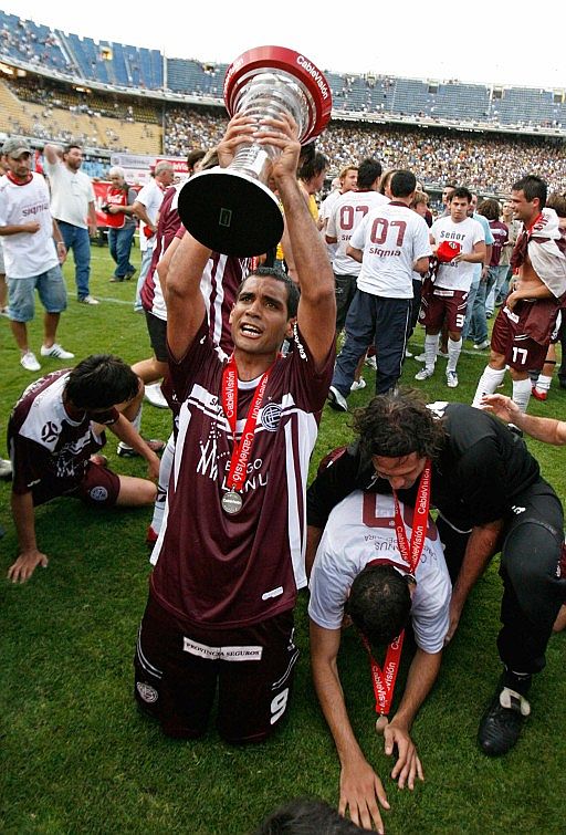 Lanús sueña con llegar a lo más alto de América