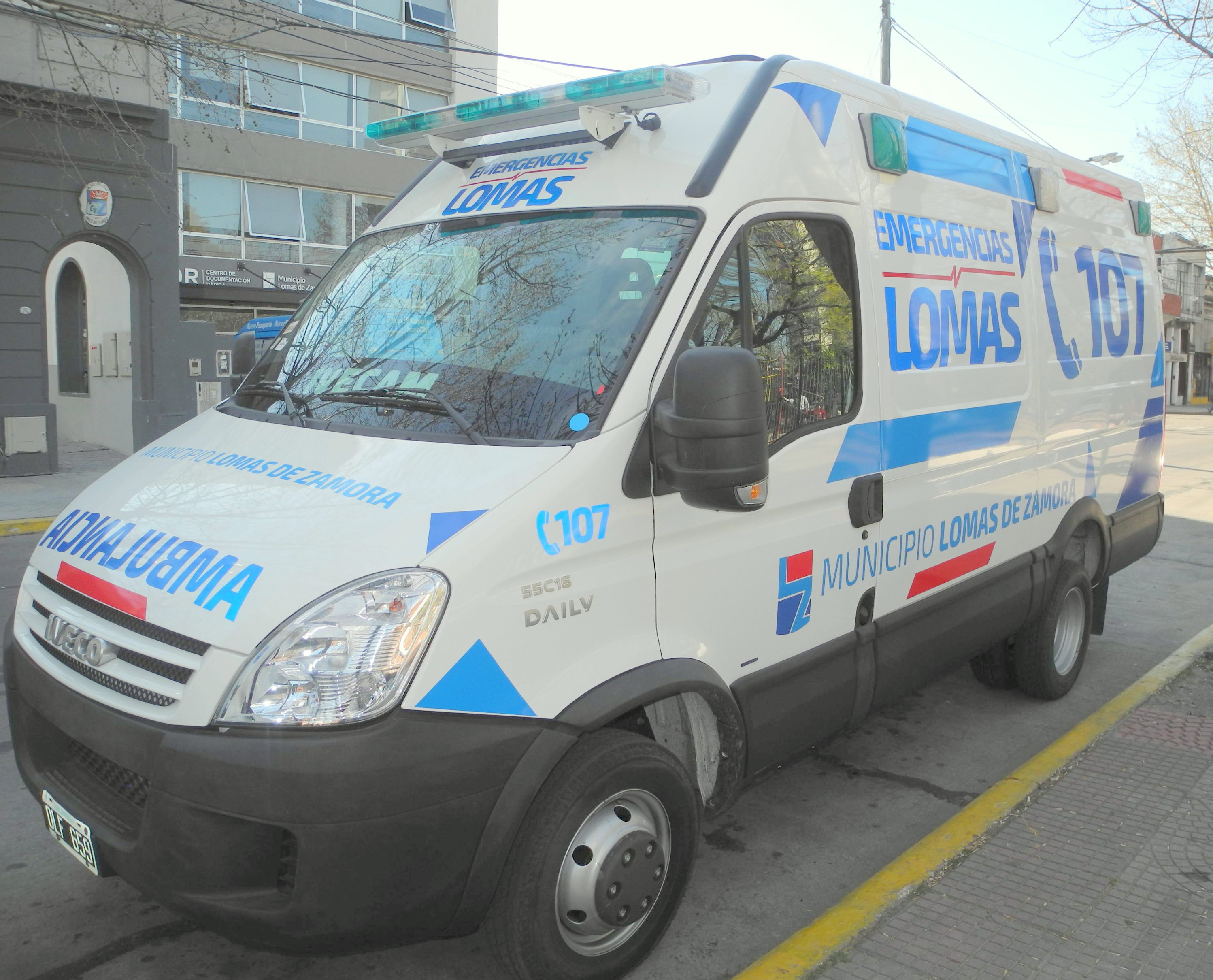 Incorporan dos ambulancias al sistema de emergencias lomense