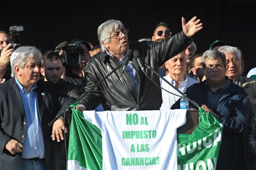 Hugo Moyano: “Marchamos para defender a los trabajadores”