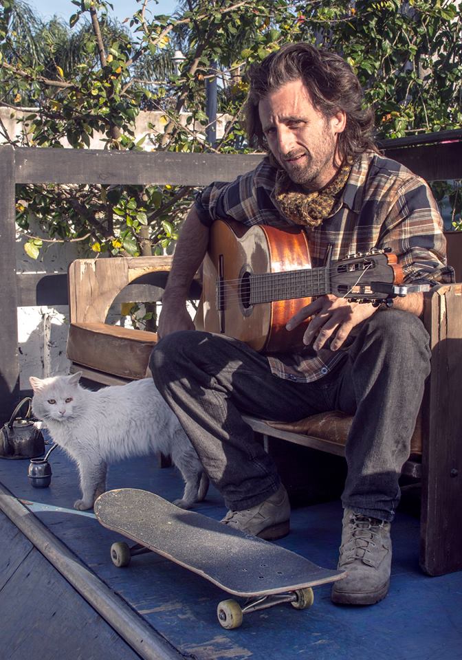 “En casa se patina al son de la tabla”