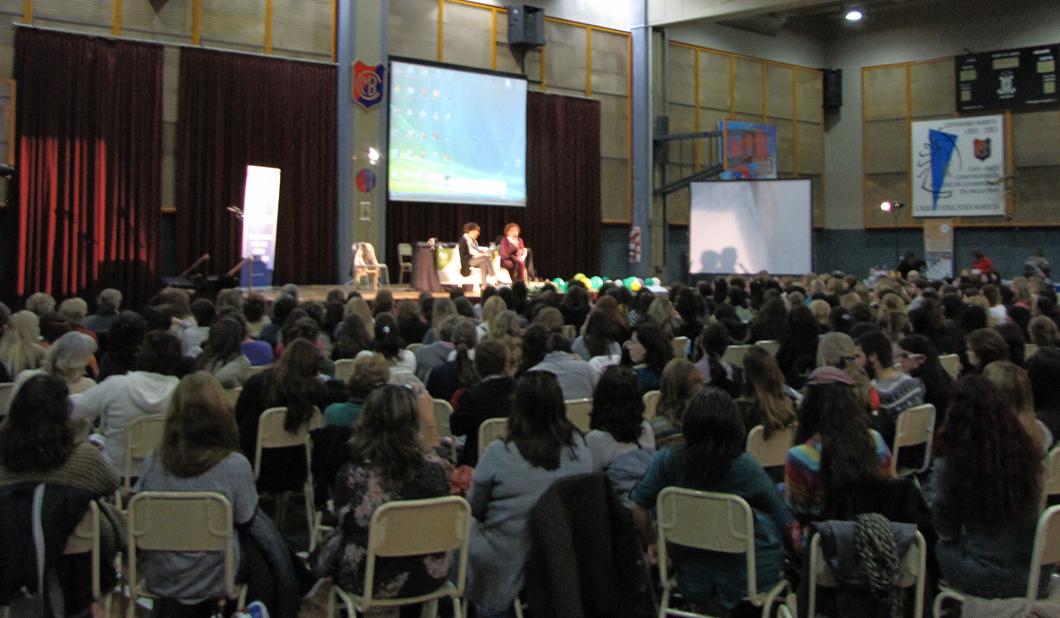 Las bases de una nueva pedagogía, eje de un encuentro con educadores